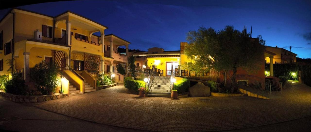 Residence Corte Dei Venti Budoni Luaran gambar