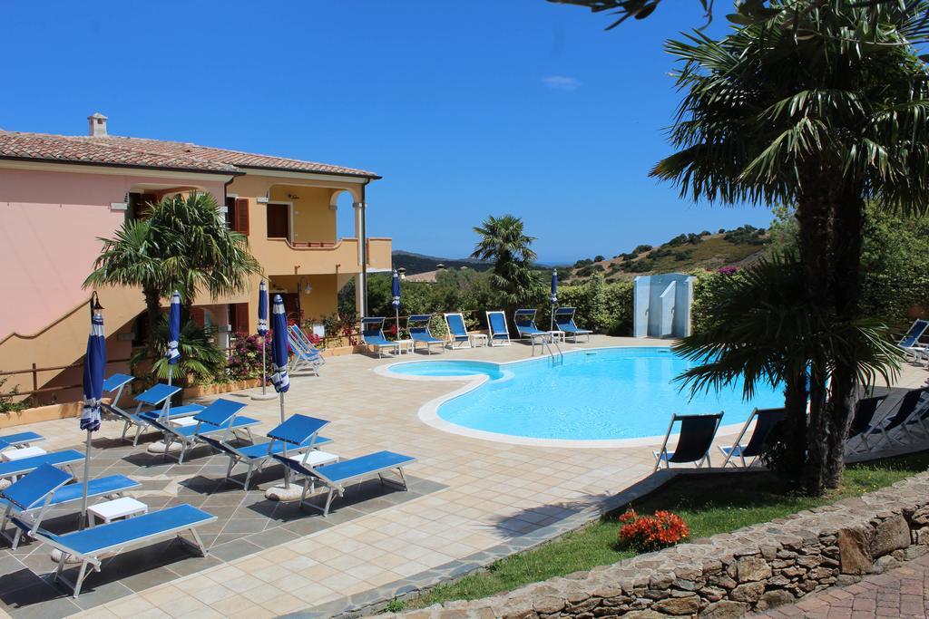Residence Corte Dei Venti Budoni Luaran gambar