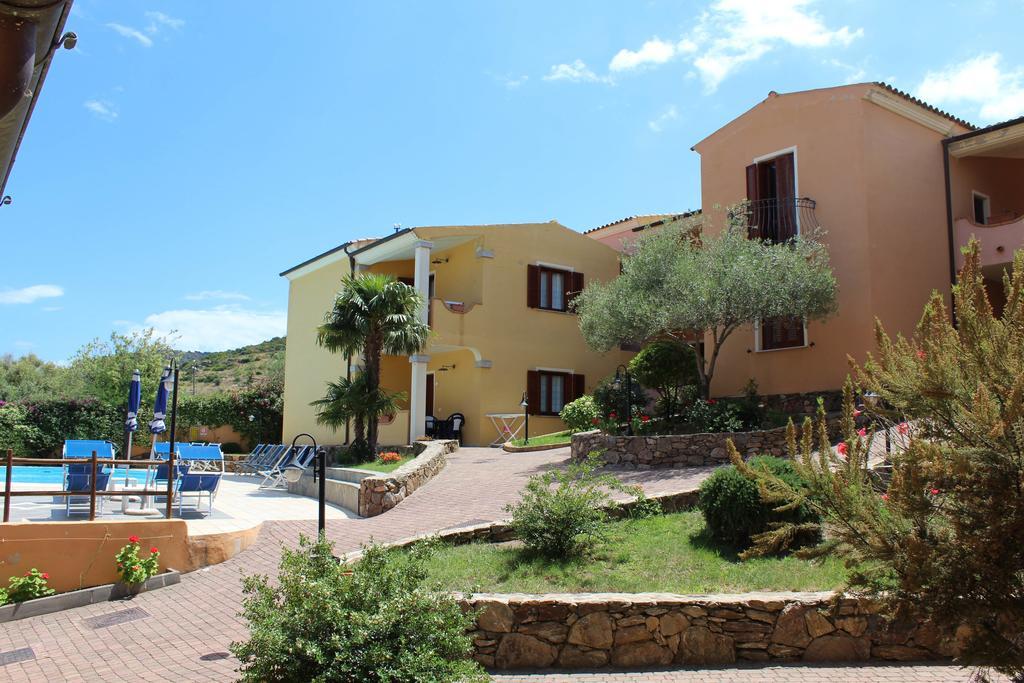 Residence Corte Dei Venti Budoni Luaran gambar