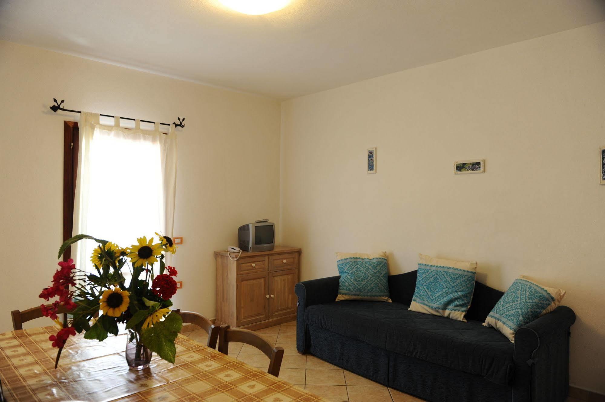 Residence Corte Dei Venti Budoni Luaran gambar